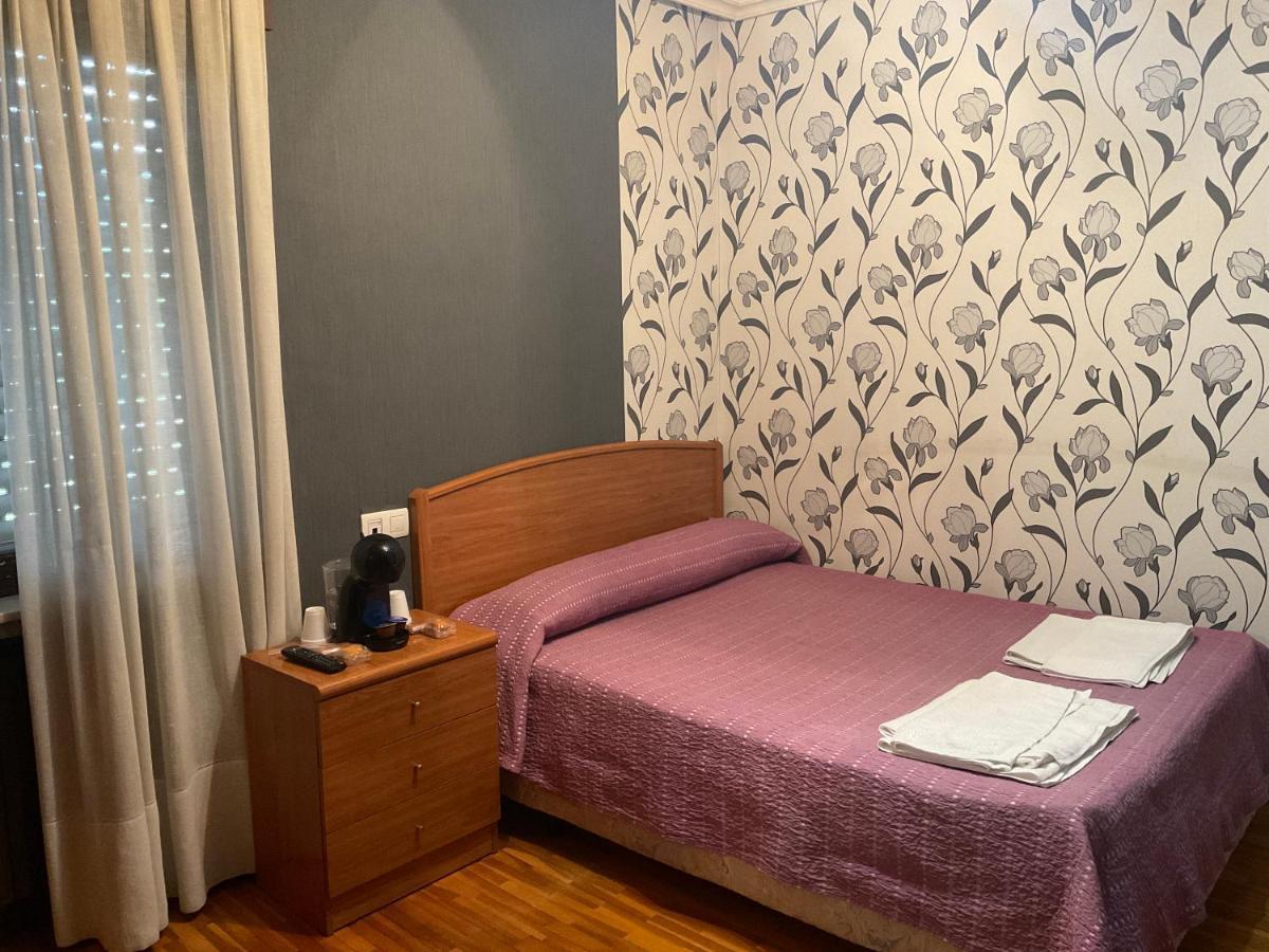 Pension La Chalana Пола де Лавиана Екстериор снимка